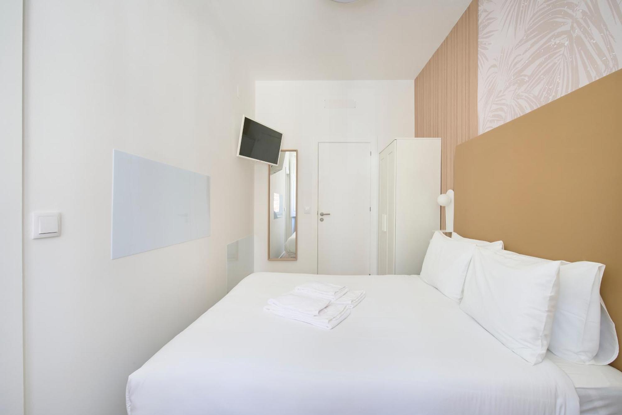 Brand New Hostel Anjos Лісабон Екстер'єр фото