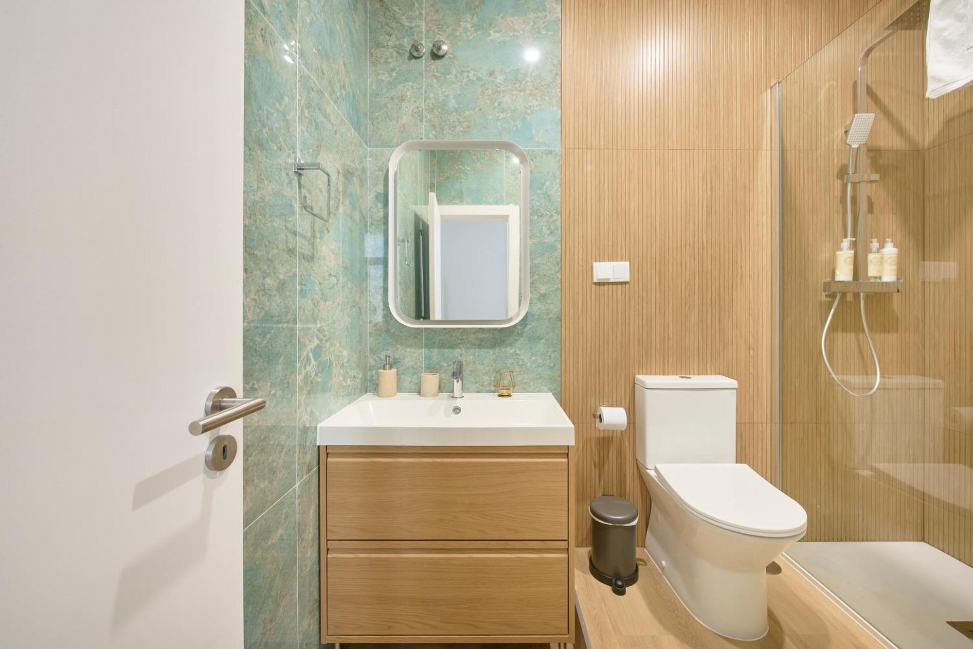 Brand New Hostel Anjos Лісабон Екстер'єр фото