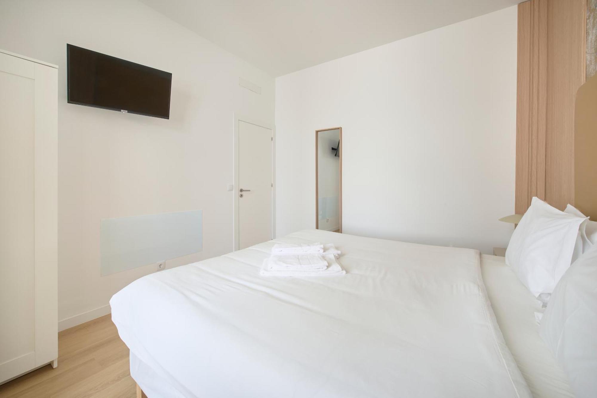 Brand New Hostel Anjos Лісабон Екстер'єр фото