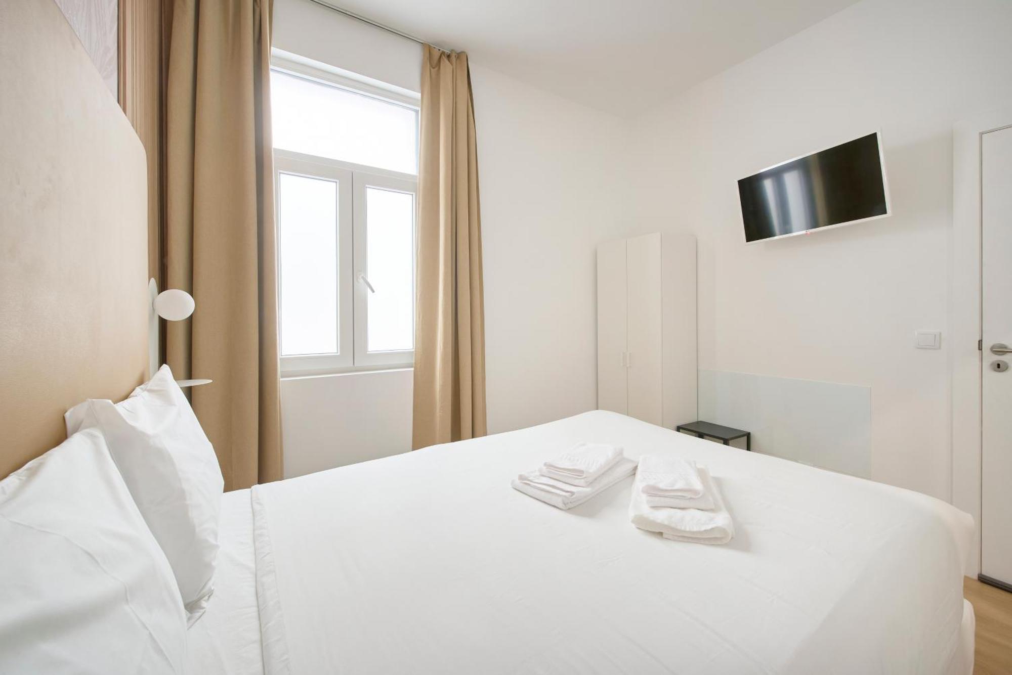 Brand New Hostel Anjos Лісабон Екстер'єр фото